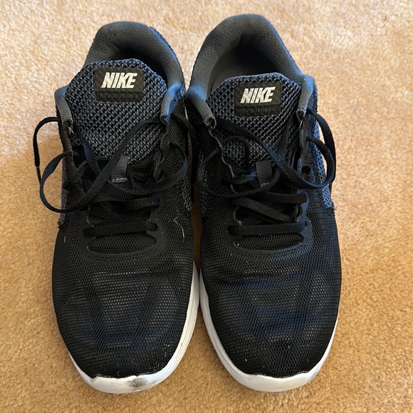 Nike Men'd Revolution 3 Running Shoe - Black- 9.5 - Picture 5 of 7